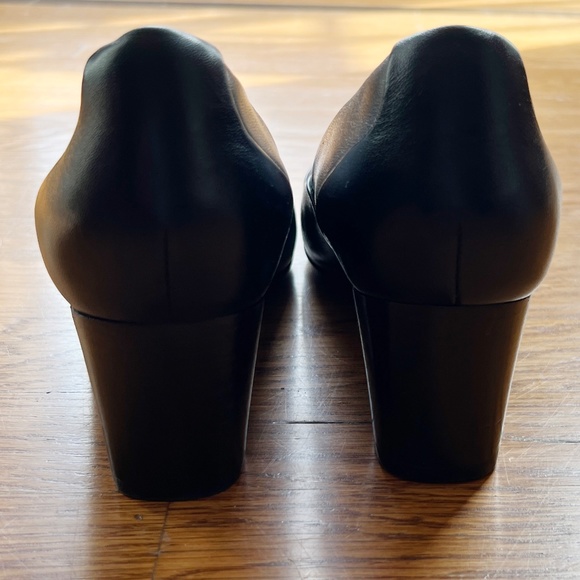 Clarks Freva Classic Heeled Shoes - Picture 5 of 7